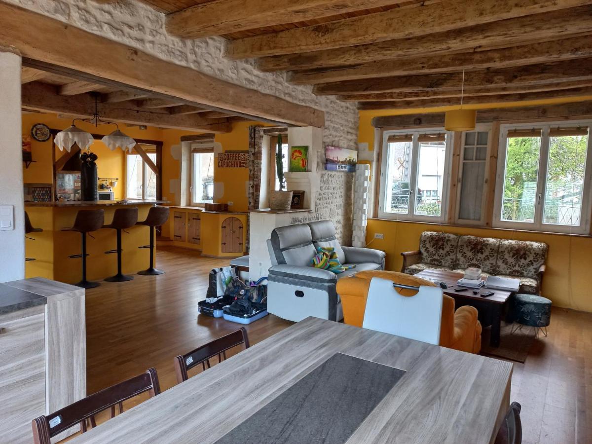 Le Moulin D'Errol Villa Saint-Jean-dʼAngély Kültér fotó